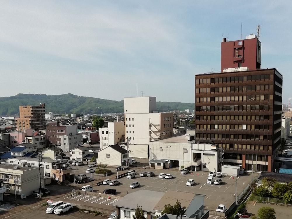 Apa Hotel Takaoka Marunouchi Esterno foto