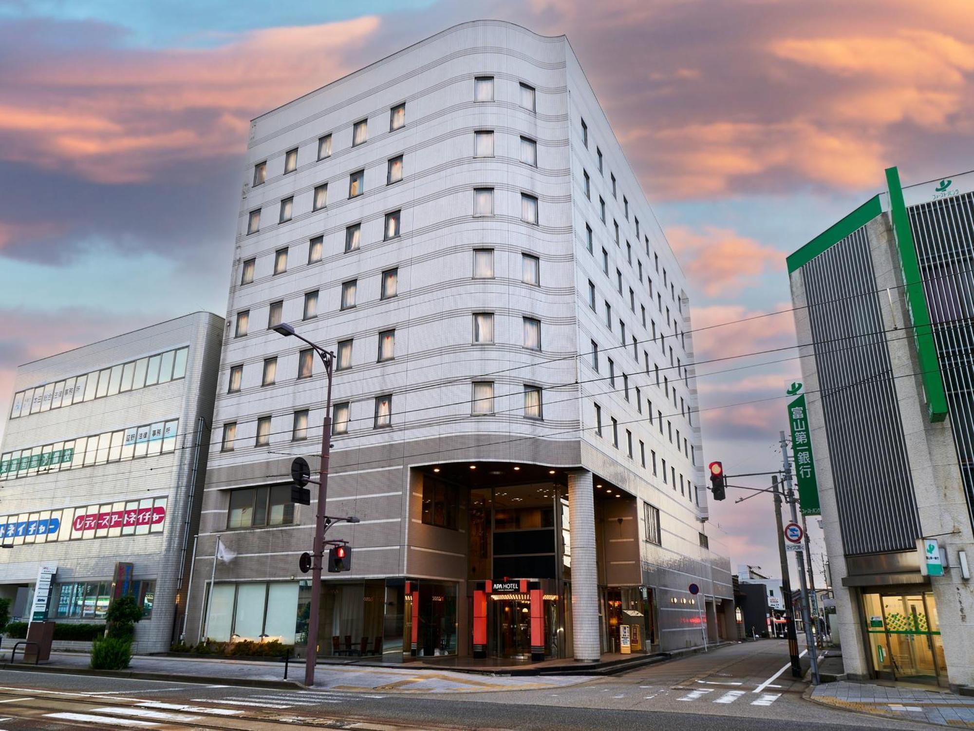 Apa Hotel Takaoka Marunouchi Esterno foto