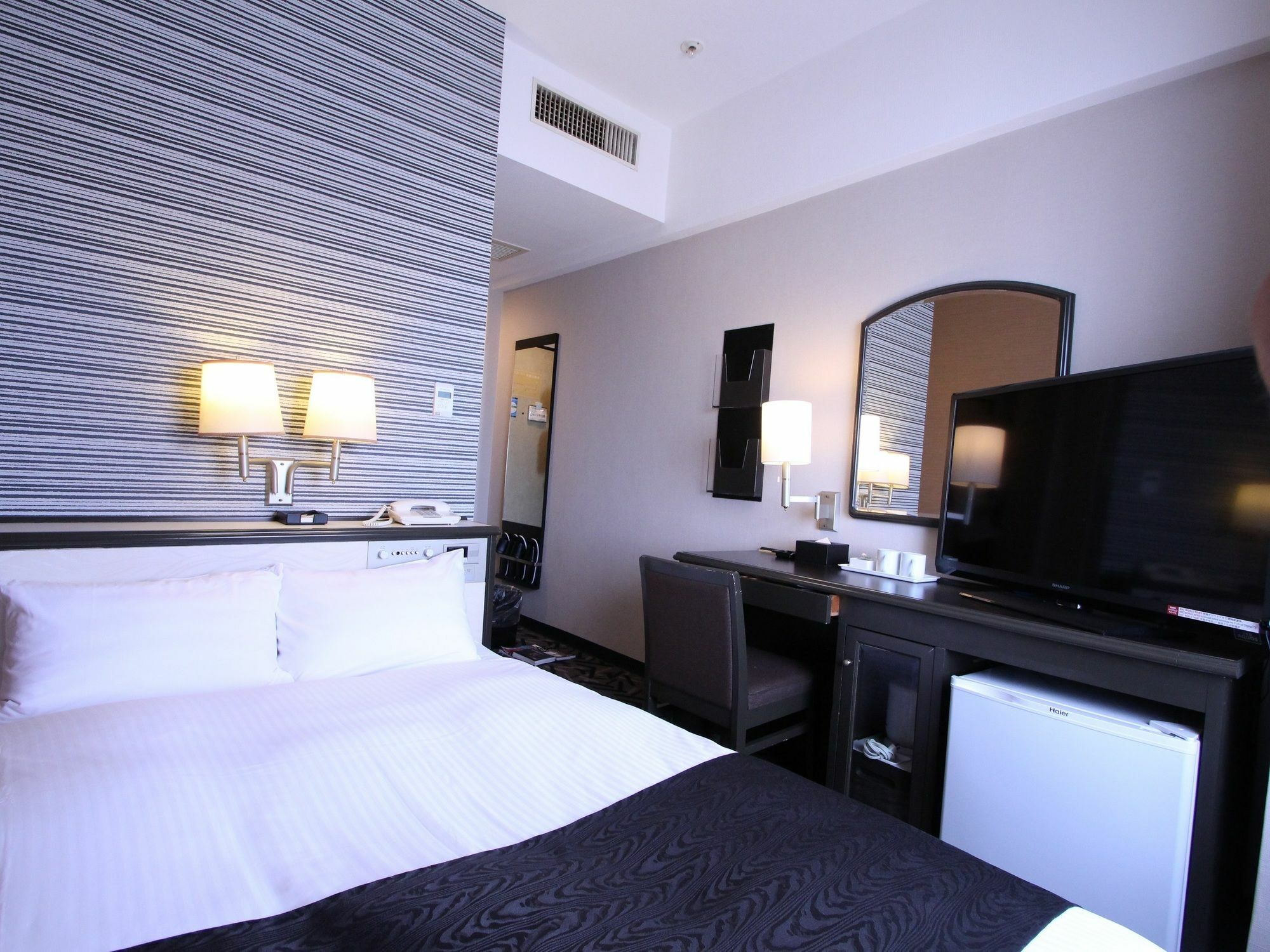 Apa Hotel Takaoka Marunouchi Esterno foto